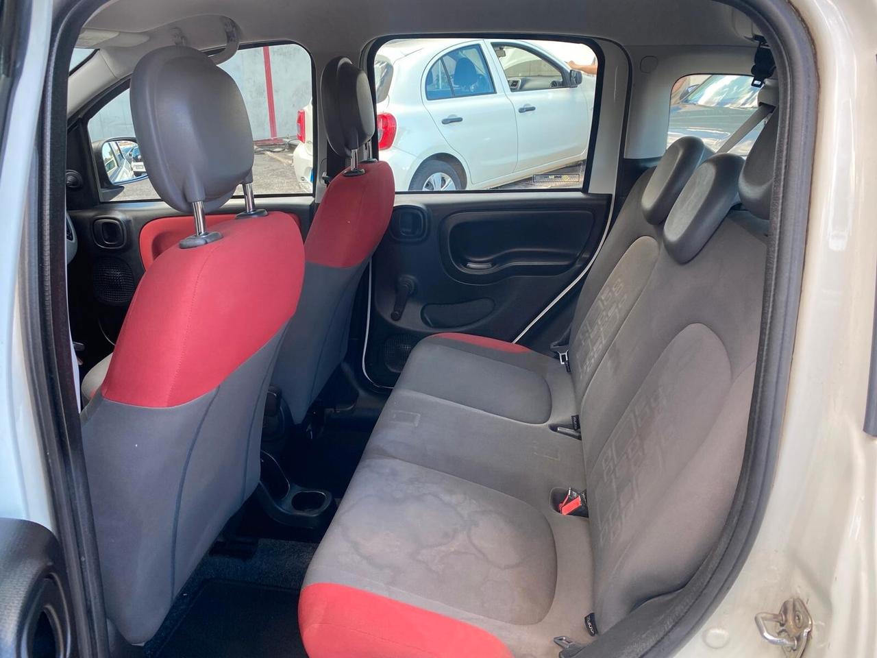 Fiat Panda 0.9 TwinAir Turbo Natural Power Lounge