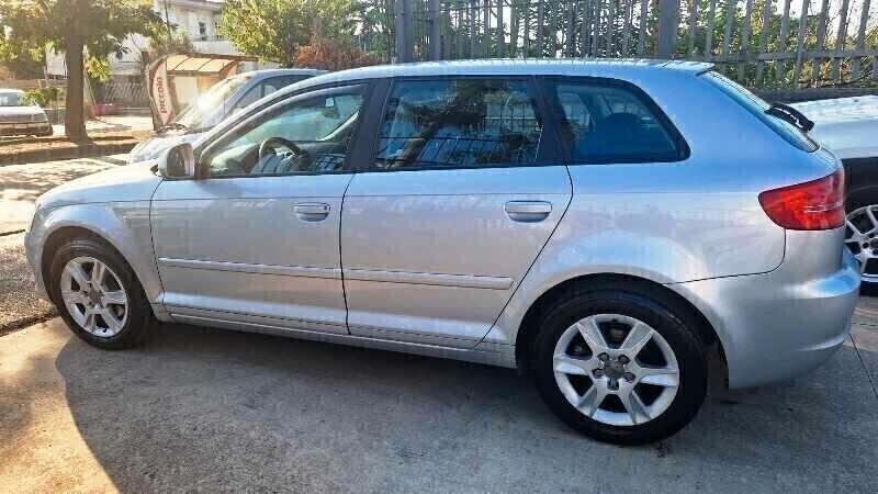 Audi A3 Sportback 1.6 TDI 105 CV Ambition