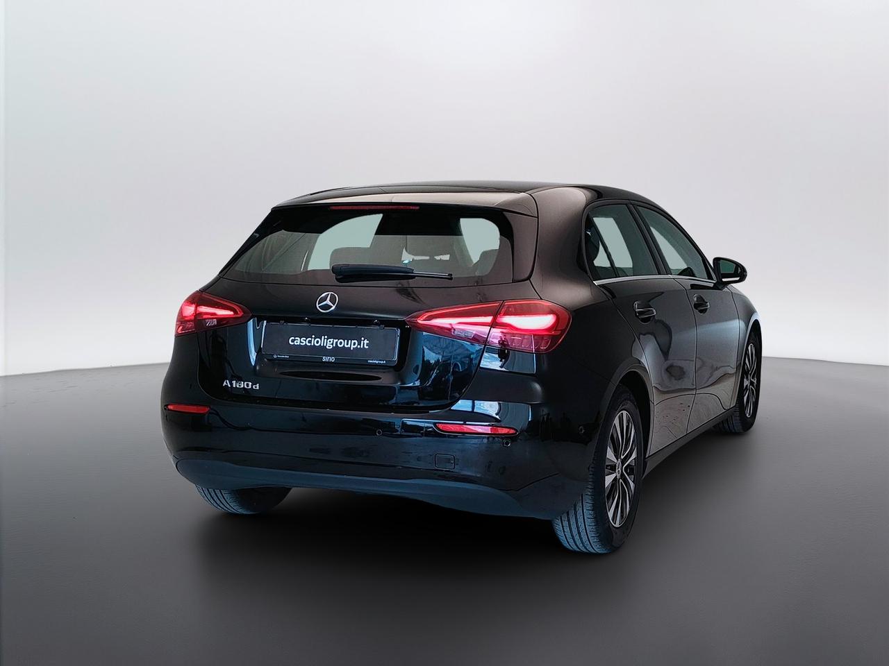 Mercedes-Benz Classe A - W177 2023 - A 180 d Advanced auto