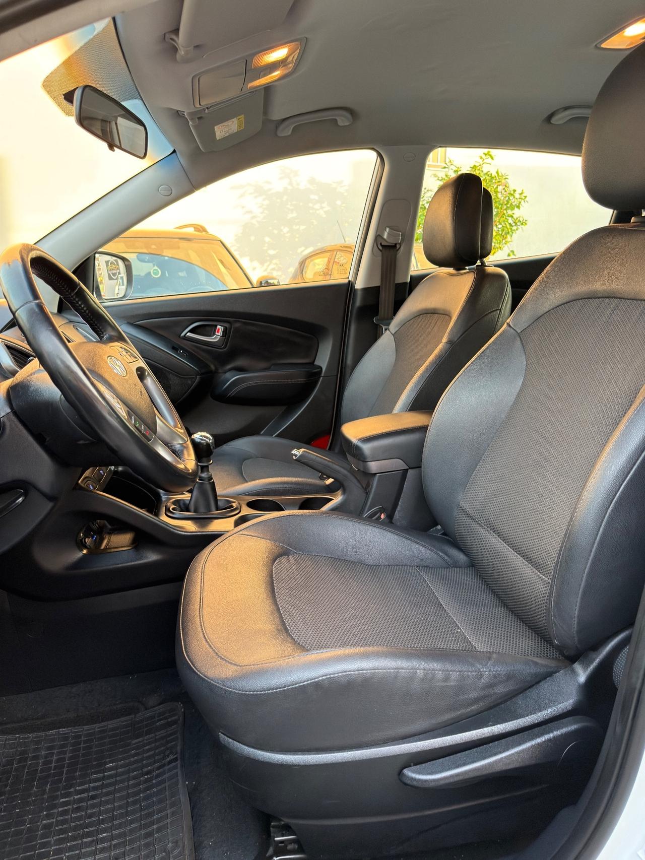 Hyundai iX35 1.7 CRDi 2WD Xpossible LED