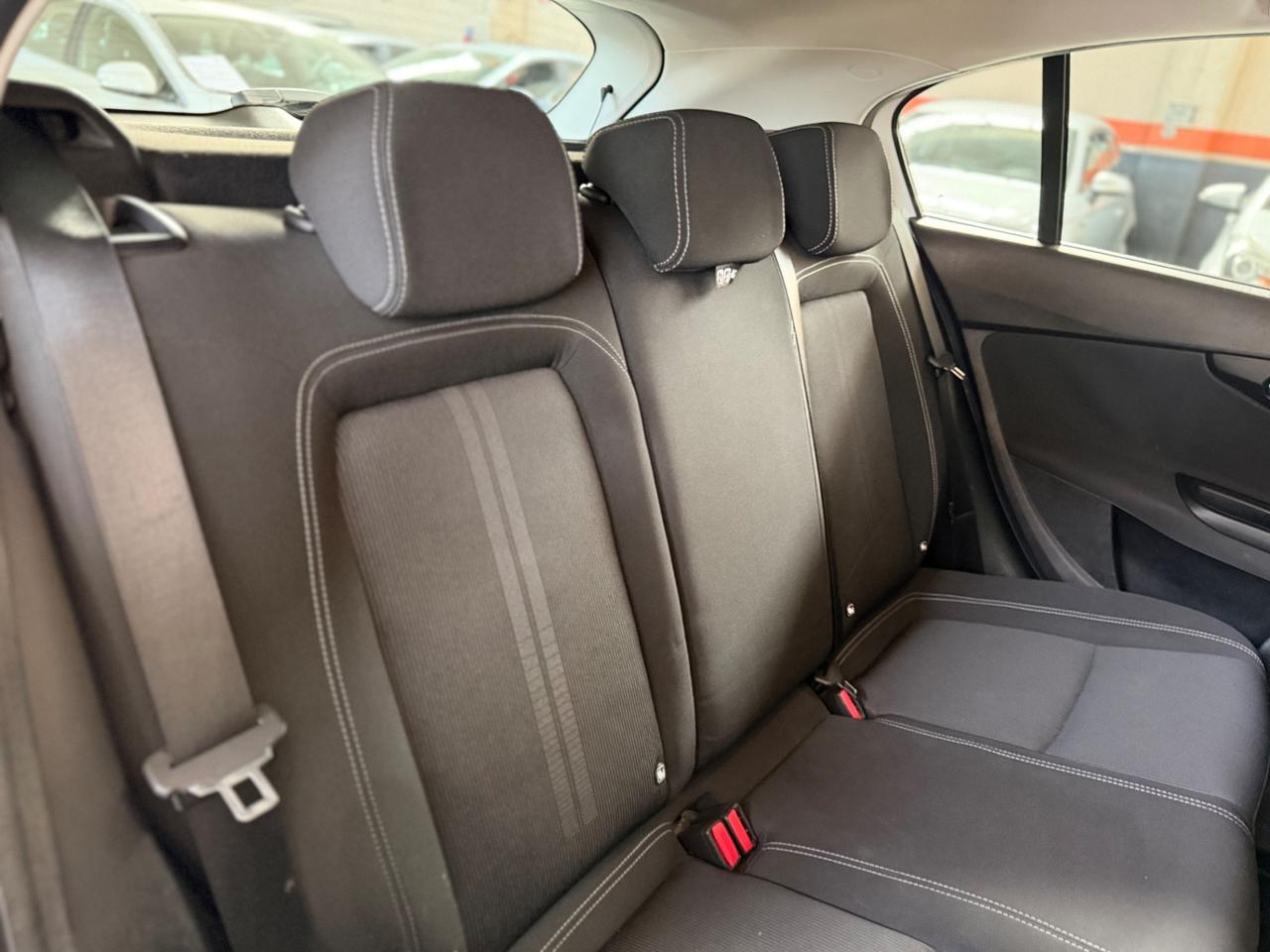 Fiat Tipo 1.4 T-Jet 120CV GPL 5 porte Lounge NEOPATENTATI