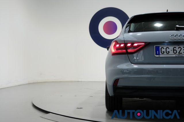 AUDI A1 SPB 30 TFSI S TRONIC ADMIRED NEOPATENTATI FARI LED