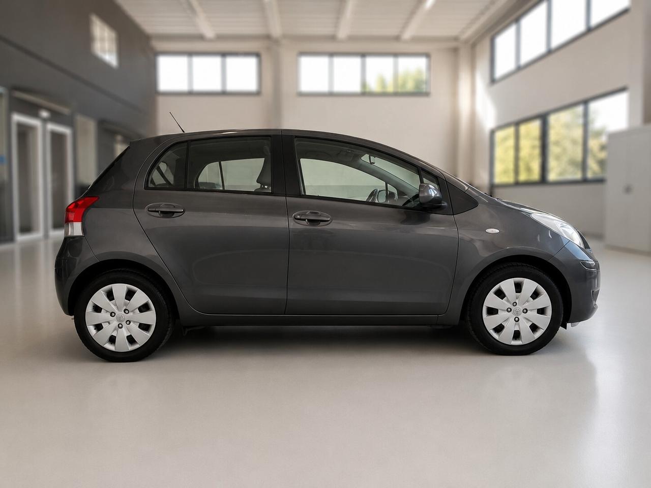 Toyota Yaris 1.4 D-4D DPF 5 porte
