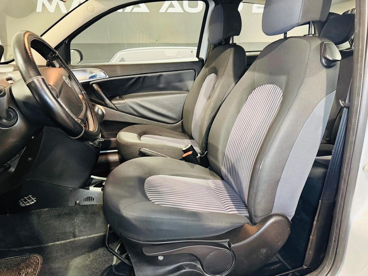 Lancia YPSILON 1.3 MJT*75 CV*90 MILA KM*NEOPATENTATI*