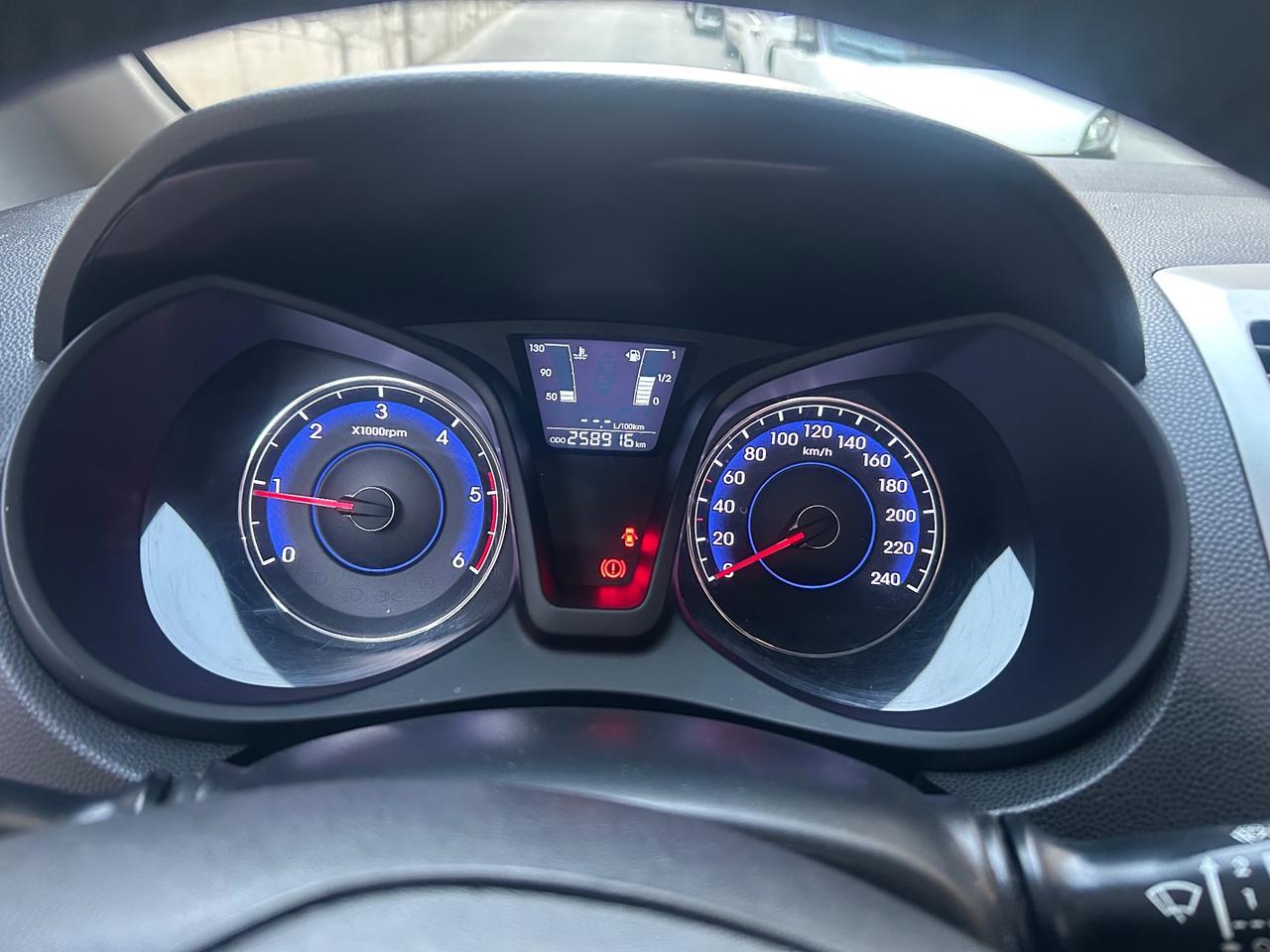 Hyundai iX20 1.4 CRDI 90 CV APP MODE