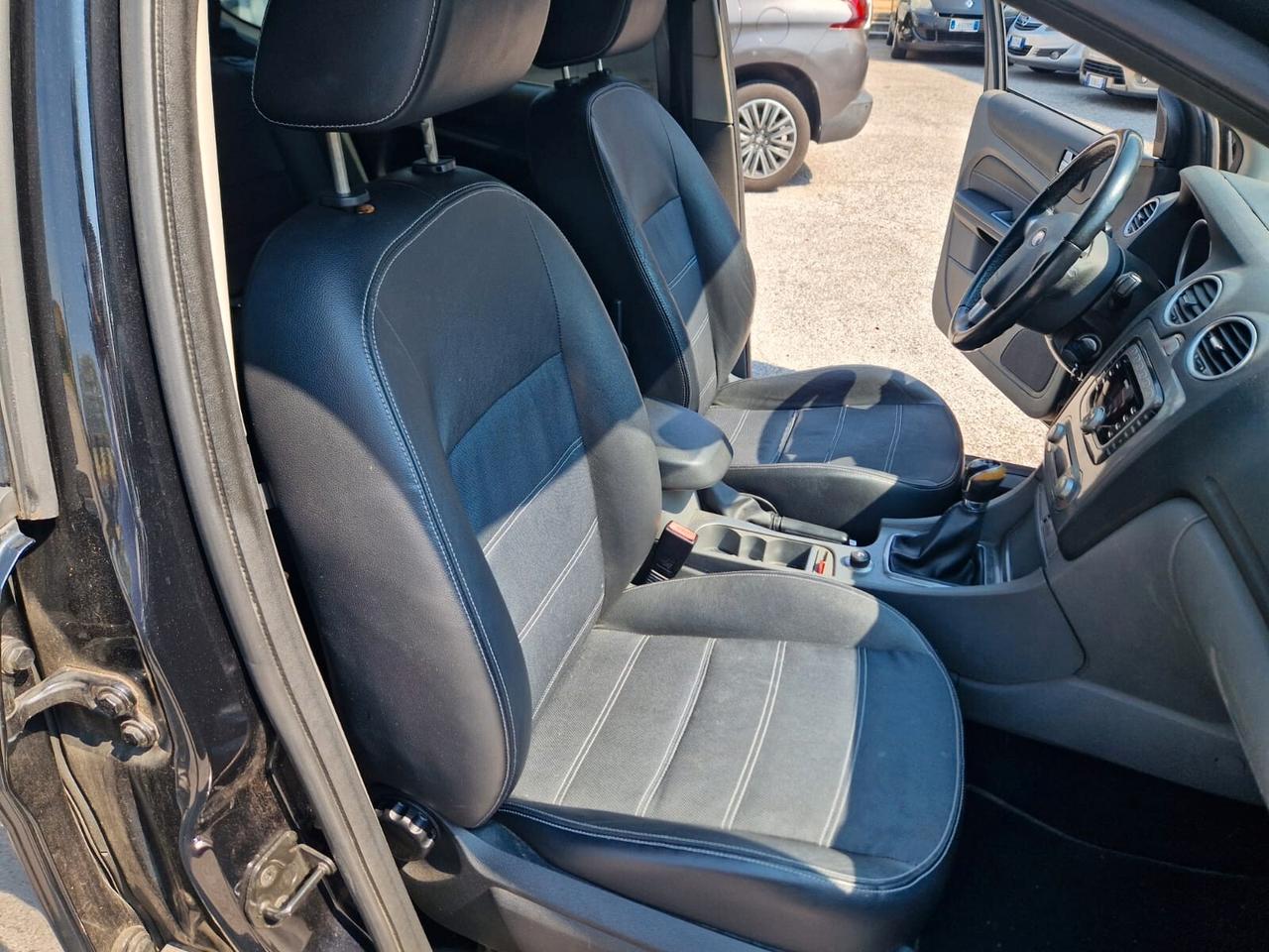 Ford Focus 1.6 TDCi (110CV) 5p. TITANIUM OK NEO PATENTATI