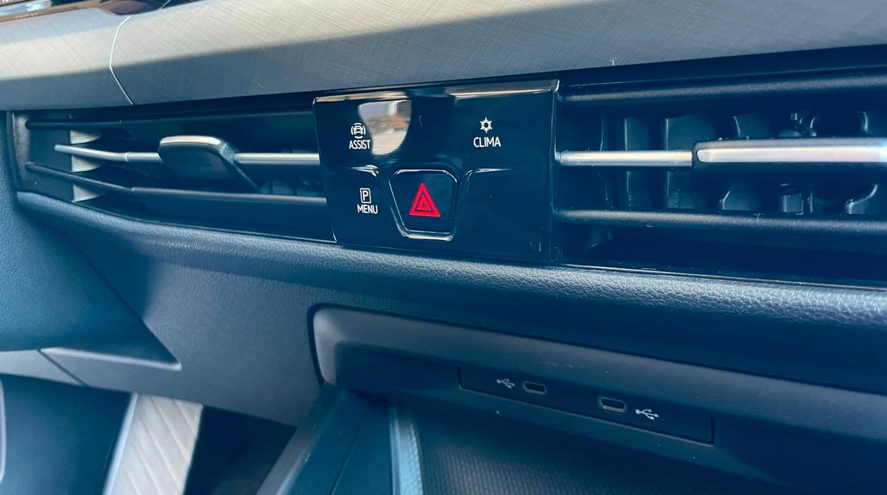 VW Golf 2.0 TDI 150cv DSG SCR Life 2021