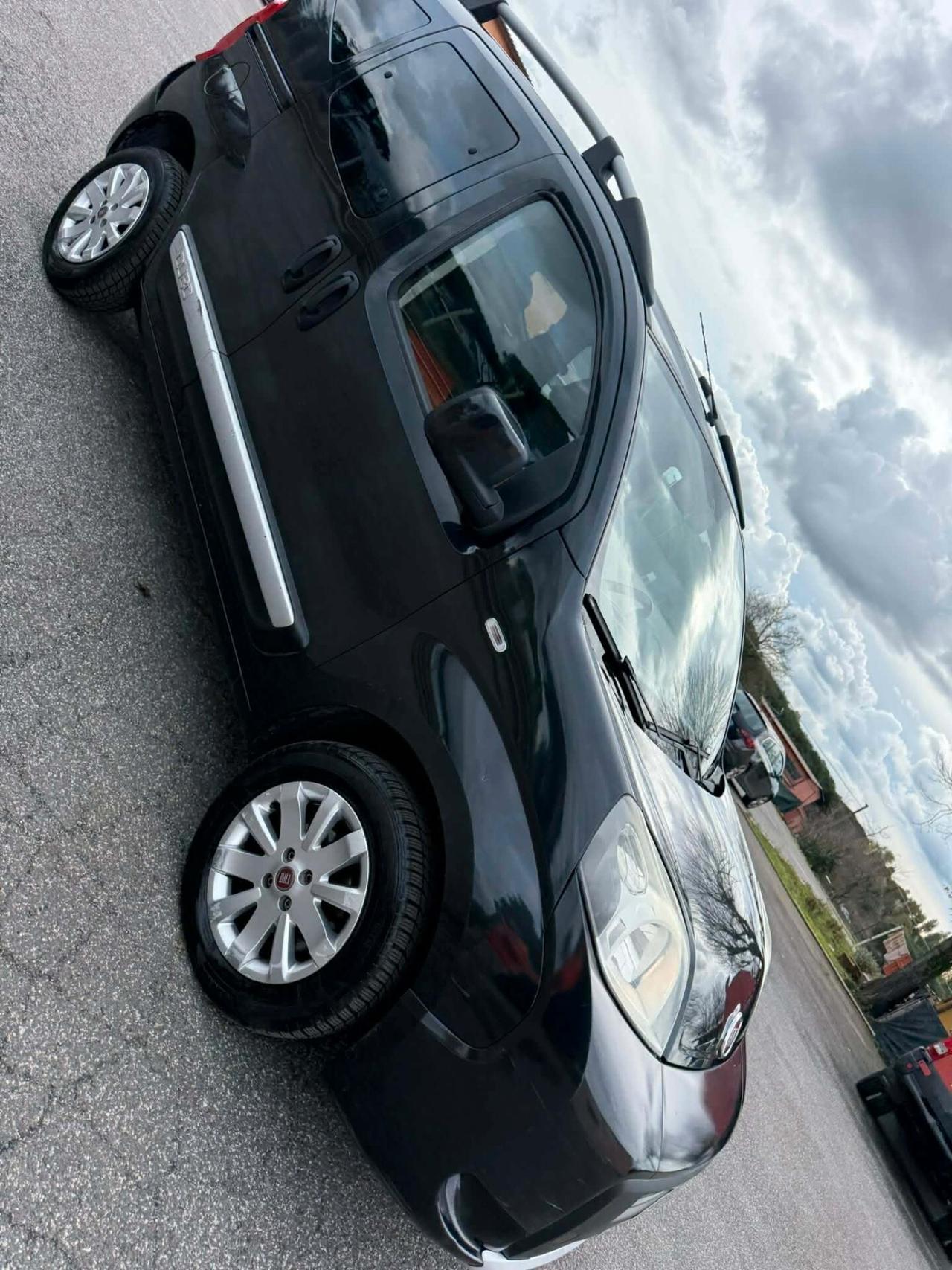 Fiat Qubo 1.3 MJT 95 CV Trekking