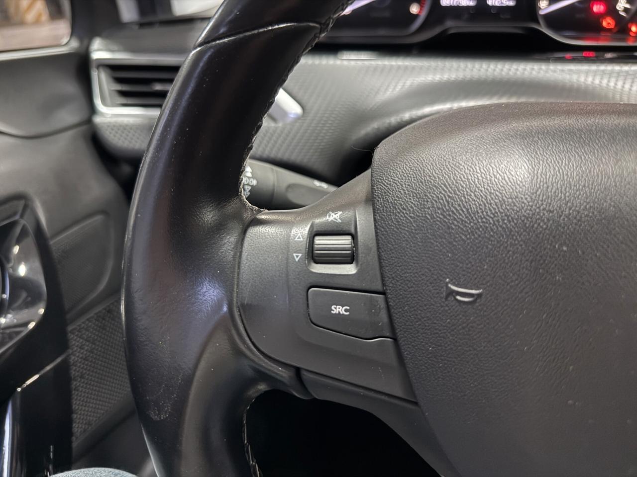 Peugeot 208 BlueHDi 100 S&S 5 porte Allure