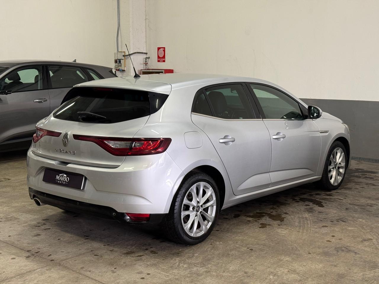 Renault Megane Mégane dCi 8V 110 CV EDC Energy Bose