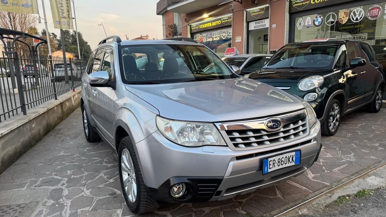 Subaru Forester 2.0i-L BI-Fuel Exclusive