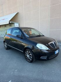 Lancia Ypsilon 1.2 Modamilano