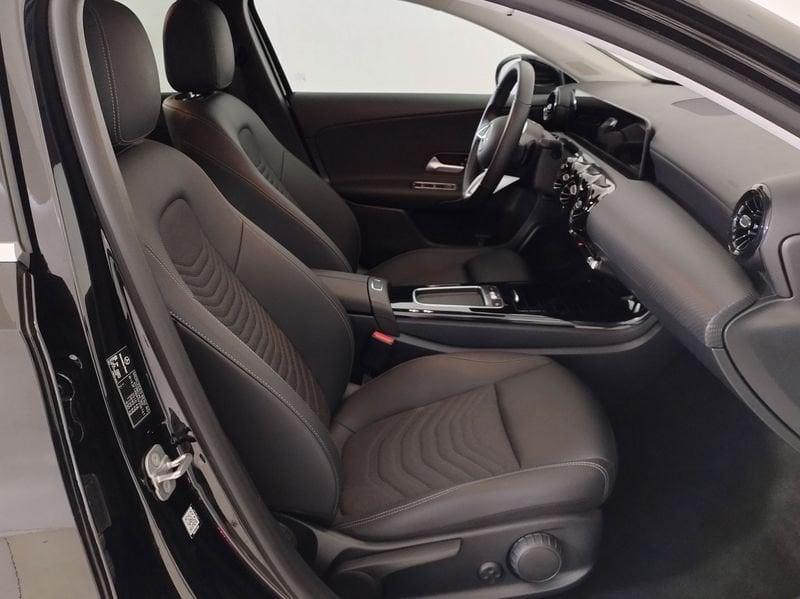 Mercedes-Benz Classe A - W177 2023 A 180 d Progressive Advanced Plus auto