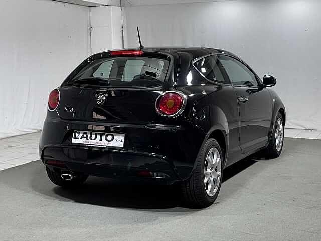 Alfa Romeo MiTo 1.4 105 CV M.air S&S Distinctive Sport Pack