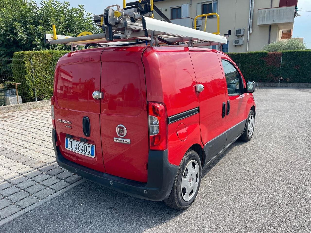 Fiat Fiorino 1.3 MJT 95CV Cargo Adventure