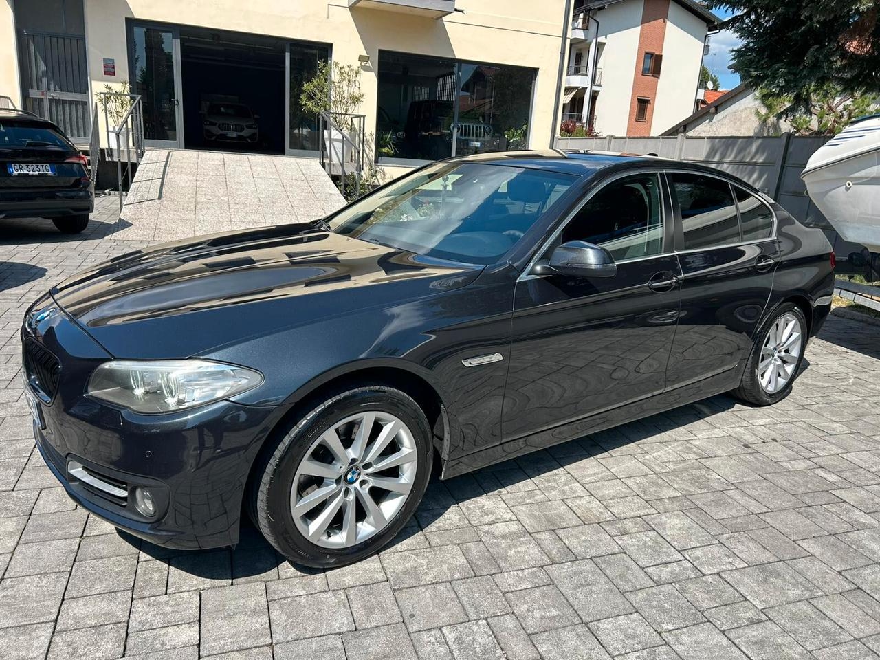 Bmw 520d xDrive BERLINA Business aut.