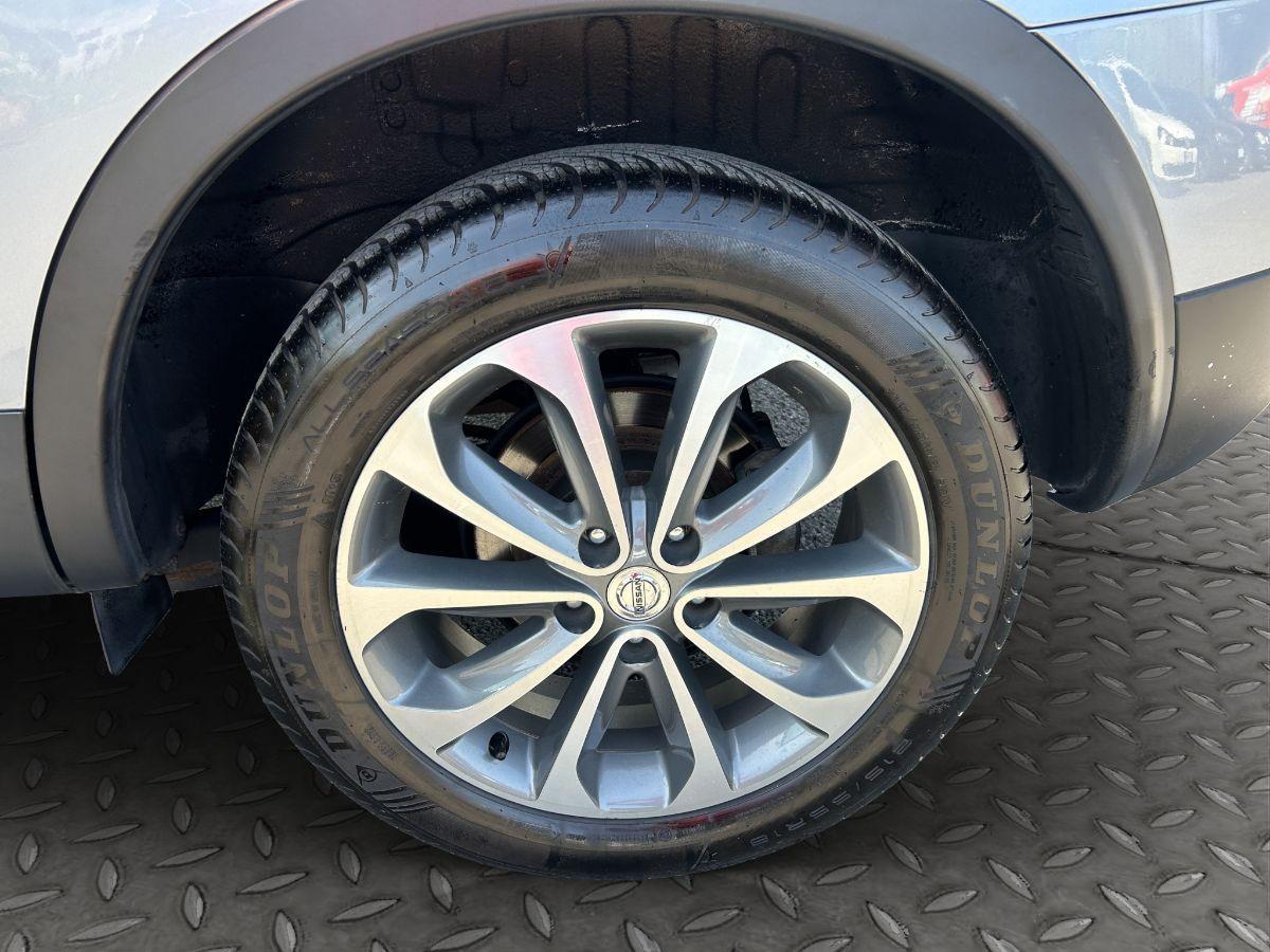 NISSAN - Qashqai - 1.6 dCi 131CV n-tec TETTO TELECAMERA NAVI