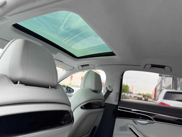 AUDI A8 50 TDI 3.0 quattro tiptronic