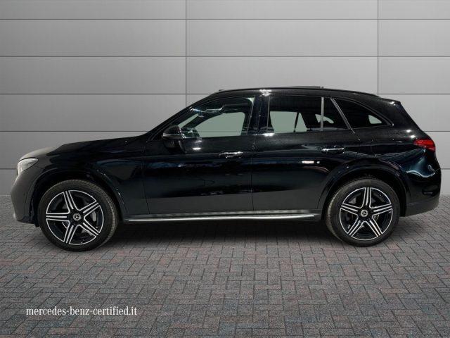 MERCEDES-BENZ GLC 300 de 4M Plug-in Hybrid AMG Line Premium Plus