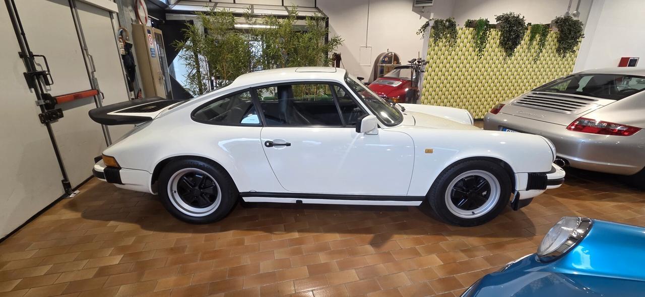 Porsche 911 3200 coupe Book service Asi Oro Areokit