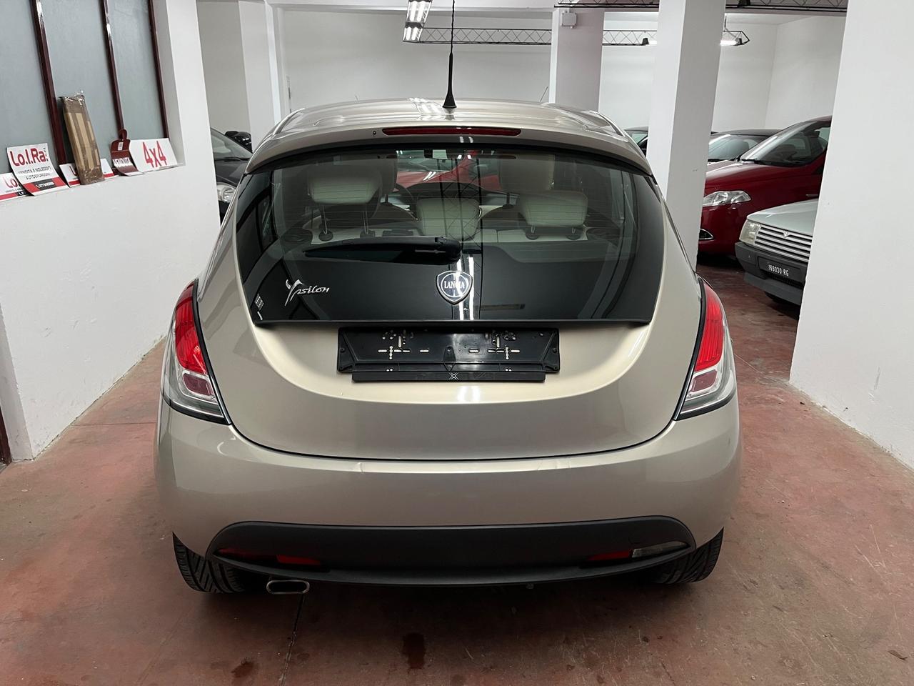 Lancia Ypsilon 1.2 - 2014