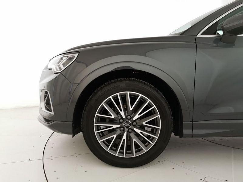 Audi Q3 35 1.5 tfsi Business Advanced s-tronic