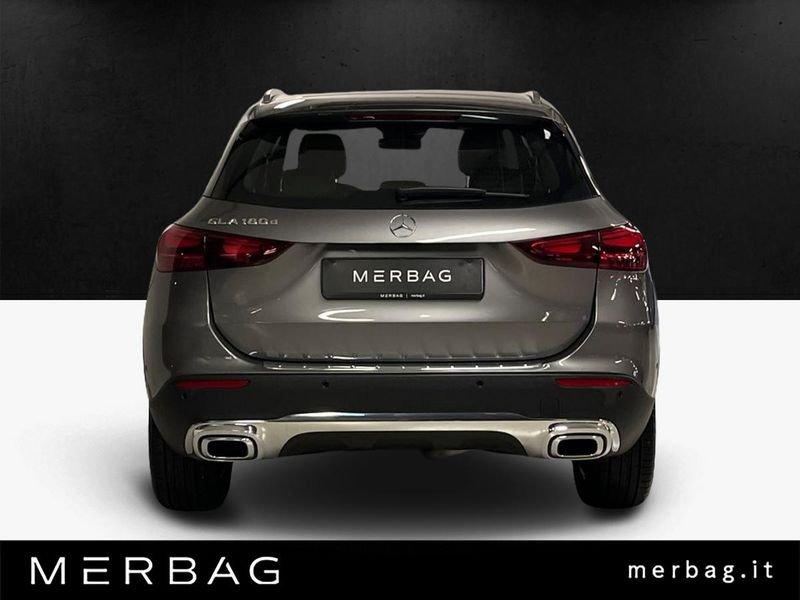 Mercedes-Benz GLA 180 d Automatic Business Extra