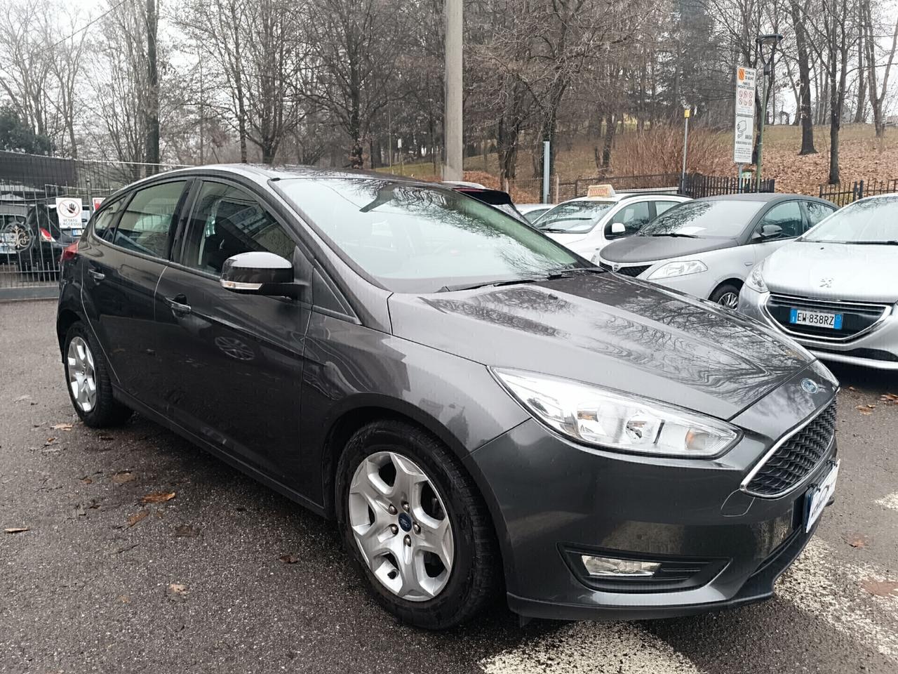 Ford Focus 1.0 DISTRIBUZIONE NUOVA, NAVIGATORE