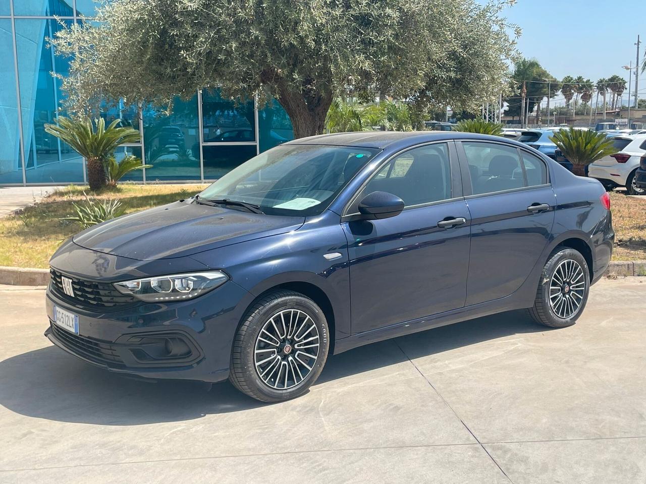 Fiat Tipo 1.0 5 porte City Life possibilità noleggio no scoring