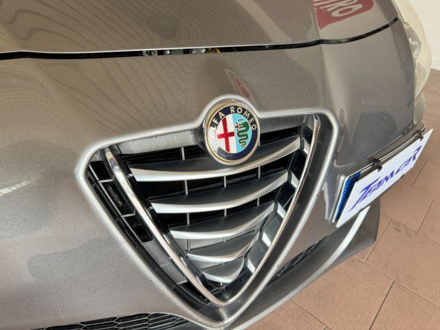 ALFA ROMEO Giulietta 1.6 JTDm-2 105 CV Distinctive