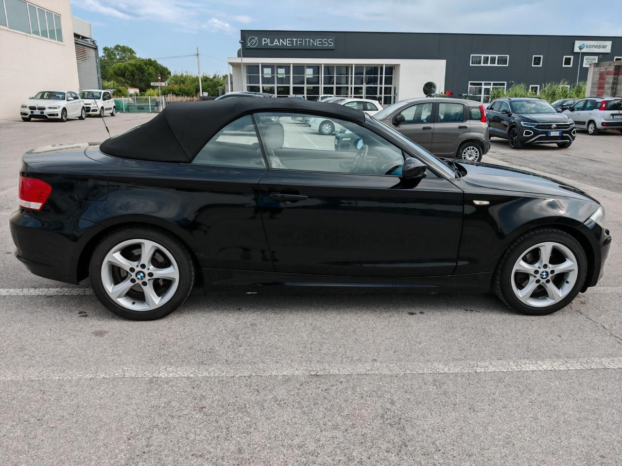Bmw 120d CABRIO UNI PROP , MAI INCIDENT, PERFETTA PER IL SUO VISSUTO.