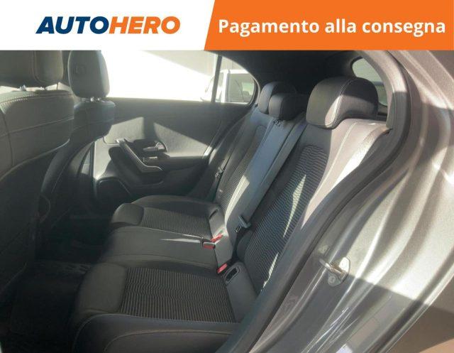 MERCEDES-BENZ A 180 d Automatic Sport