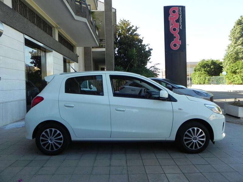 Mitsubishi Space Star 1.2 Invite SDA