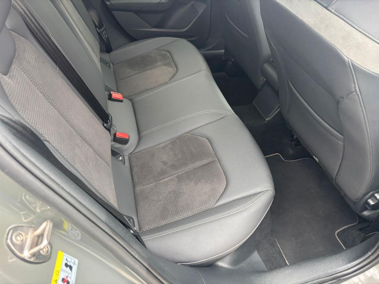 Audi A1 SPB 40 TFSI S tronic line edition