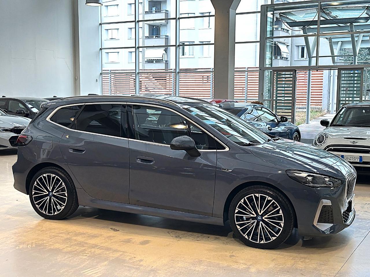 BMW 230 e Active Tourer xdrive Msport-19"-Tetto-Camera 360-IVA