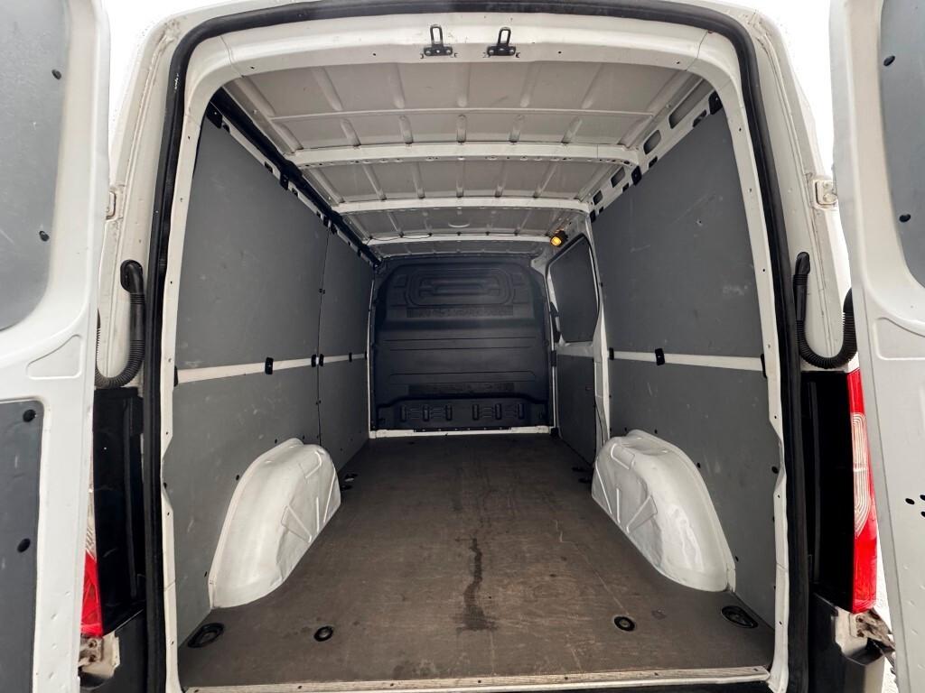 Mercedes-Benz Sprinter Cargo Van