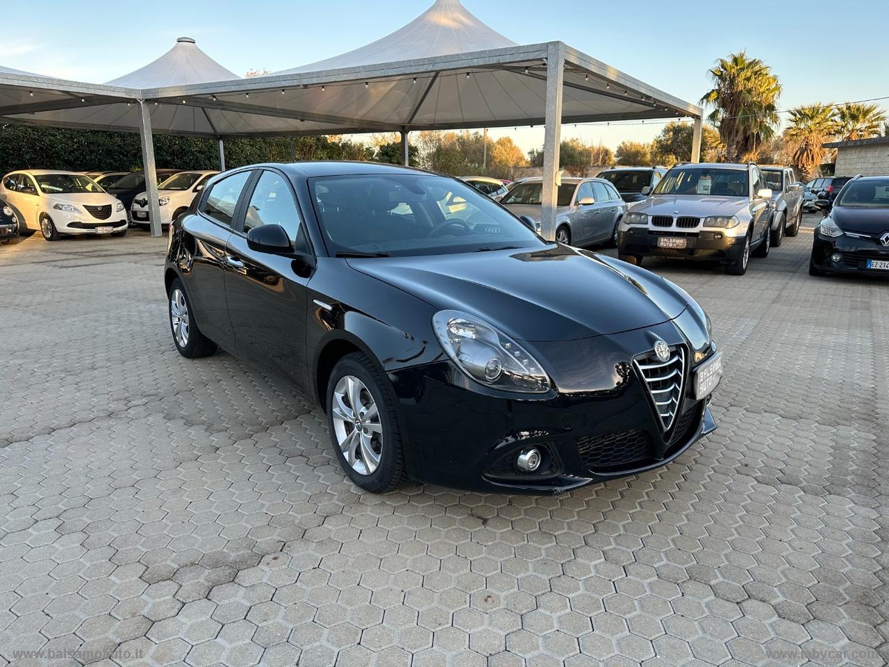 ALFA ROMEO Giulietta 1.6 JTDm-2 105 CV Distinctive