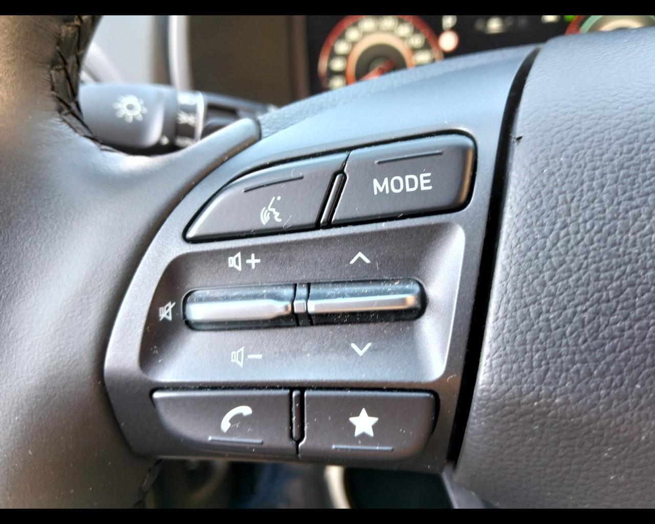 HYUNDAI Kona - Kona HEV 1.6 DCT XClass