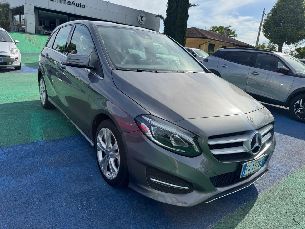 Mercedes-benz B 200 d Automatic Premium