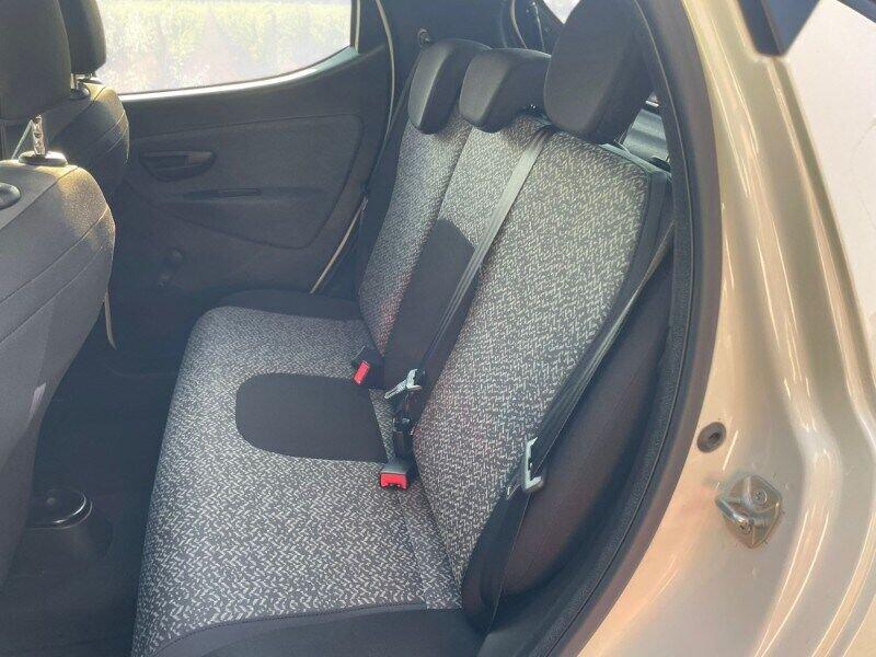 Lancia Ypsilon Ypsilon 1.0 FireFly 5 porte S&S Hybrid Ecochic Silver
