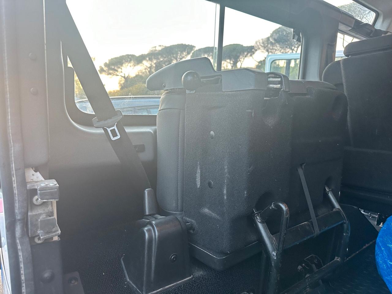 Land Rover Defender 110 2.2 TD4 Station Wagon Euro 5 7 POSTI