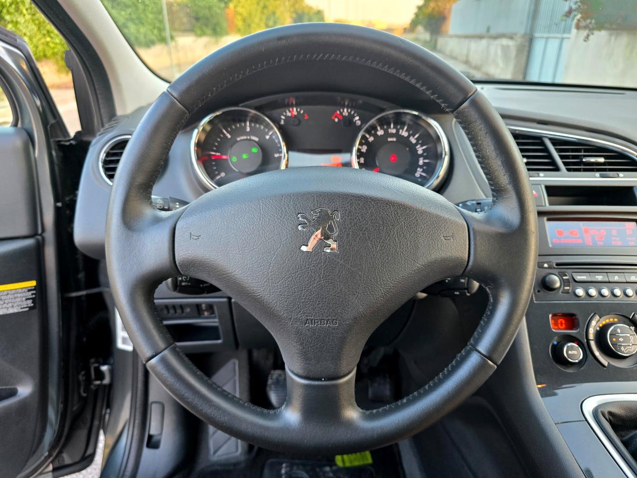 PEUGEOT 5008 TECNO 1.6 HDI 2012 NUOVISSIMA