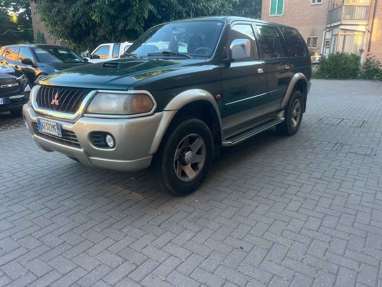 Mitsubishi Pajero Sport 2.5 TDI cat GLS Autocarro