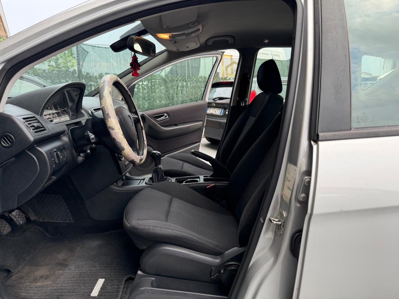 Mercedes-benz A 160 CDI BlueEFFICIENCY Coupé Avantgarde