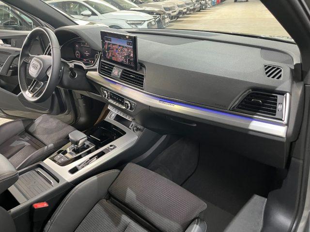 AUDI Q5 SPB Sportback 40 TDI quattro Identity Black S line