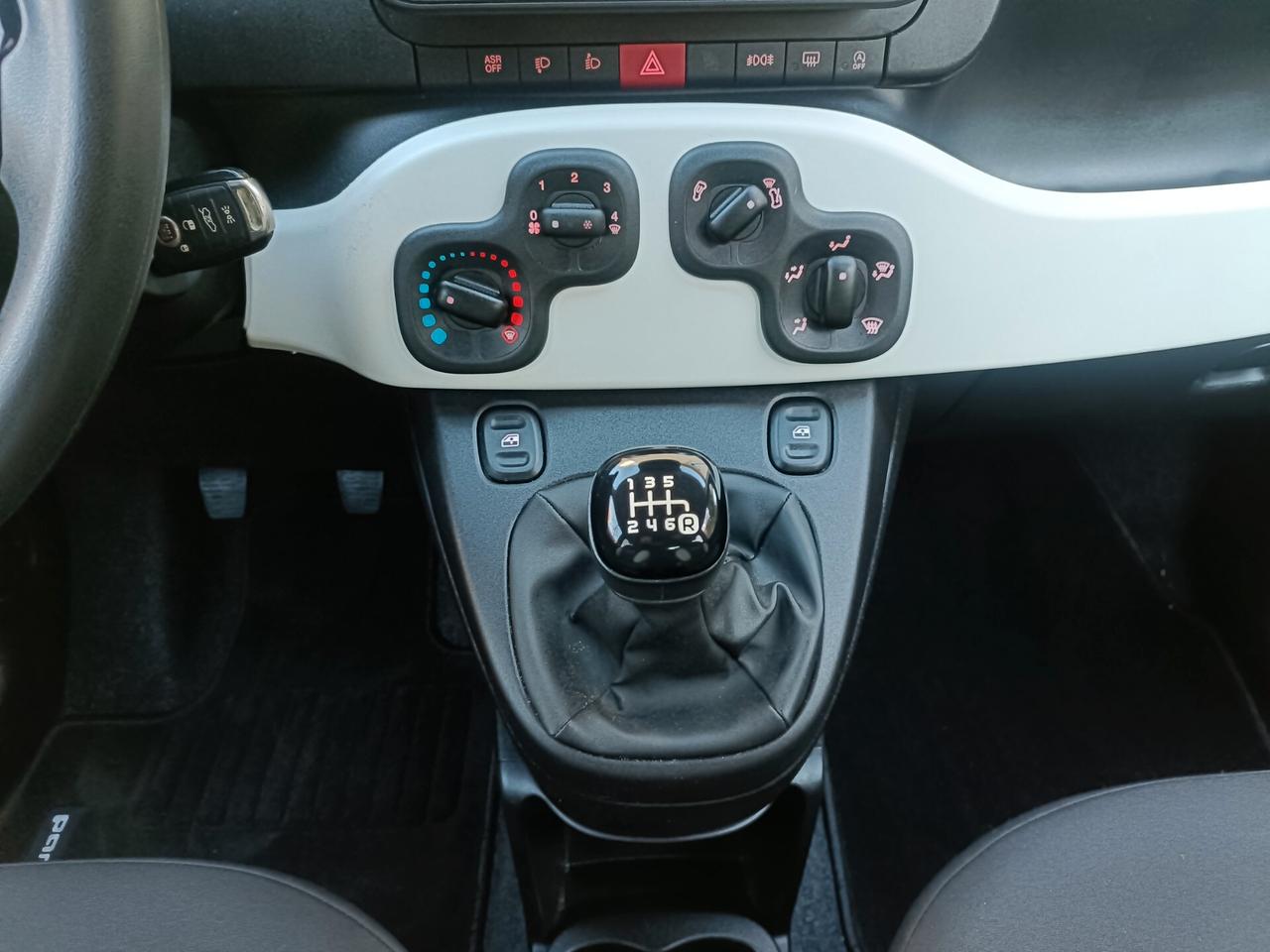 Fiat Panda 1.0 FireFly S&S Hybrid Pandina