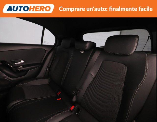 MERCEDES-BENZ A 180 d Automatic Business
