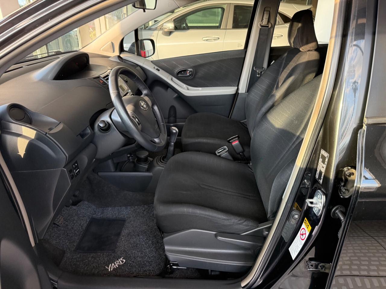 Toyota Yaris 1.4 D-4D 5 porte Sol