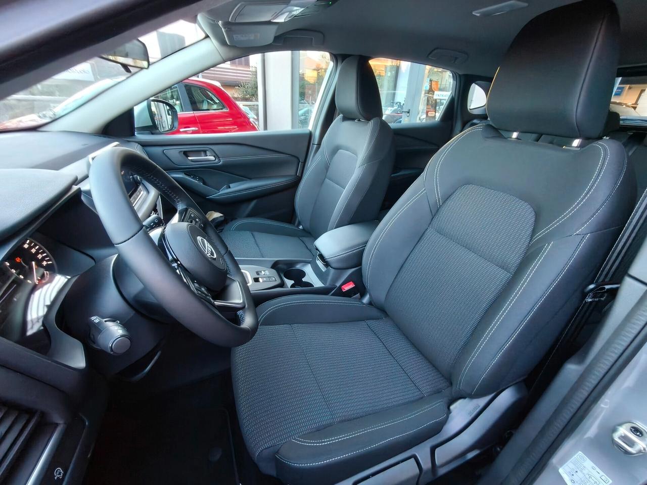 Nissan Qashqai MHEV 140 CV Business