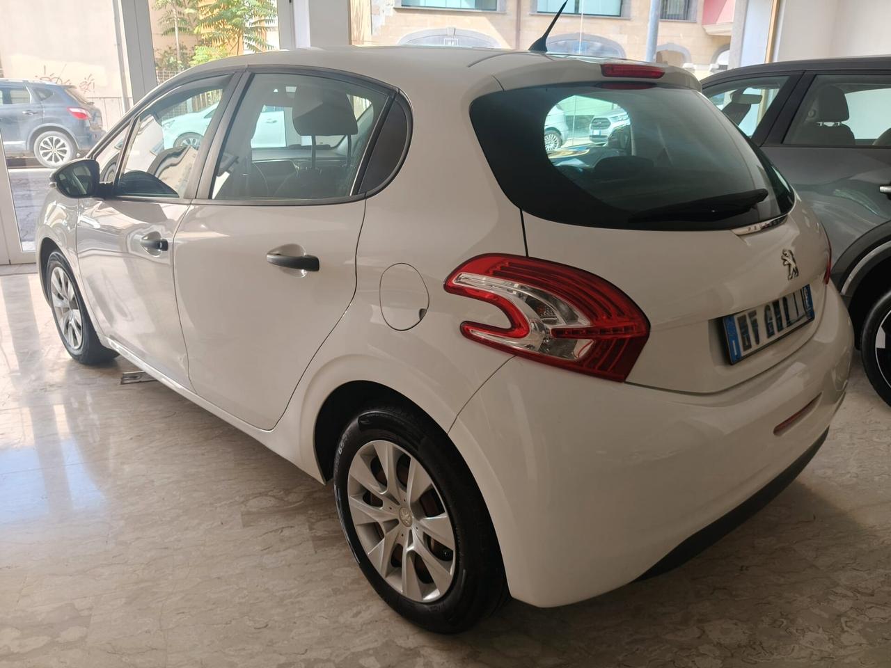 Peugeot 208 1.0 VTi 68 CV 5 porte Access